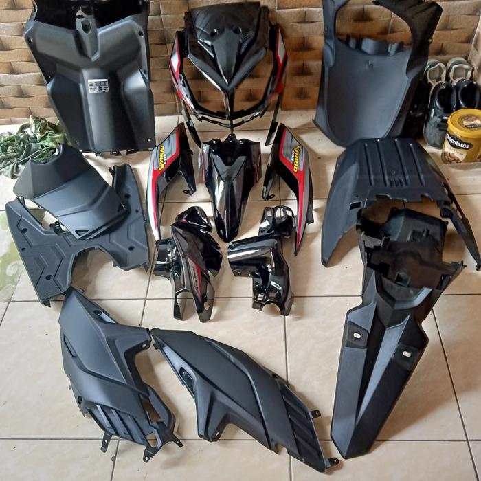 Gambar Full body halus kasar Vario techno 110 karbu putih - full hitam dari ROFYPOETRAMOTOR undefined Tokopedia