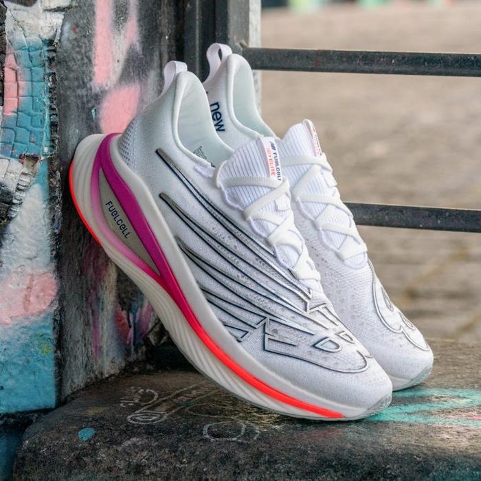 Gambar SNEAKERS ORIGINAL NEW BALANCE NB RUNNING FUELCELL |QUALITY MATERIAL - Putih, 36 dari AT-TAHAA Store undefined Tokopedia