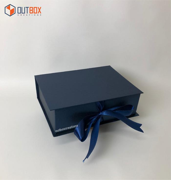Gambar Box kado warna - warni - biru dongker dari Outbox Creations undefined Tokopedia