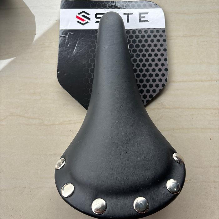 Gambar jok saddle sadel syte 150 classic vintage sepeda federal ontel - Hitam dari David yunior_NEW undefined Tokopedia