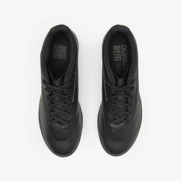 Gambar Sepatu Sepakbola Mini Soccer TF 100 - Black - 39 dari Kippsport undefined Tokopedia