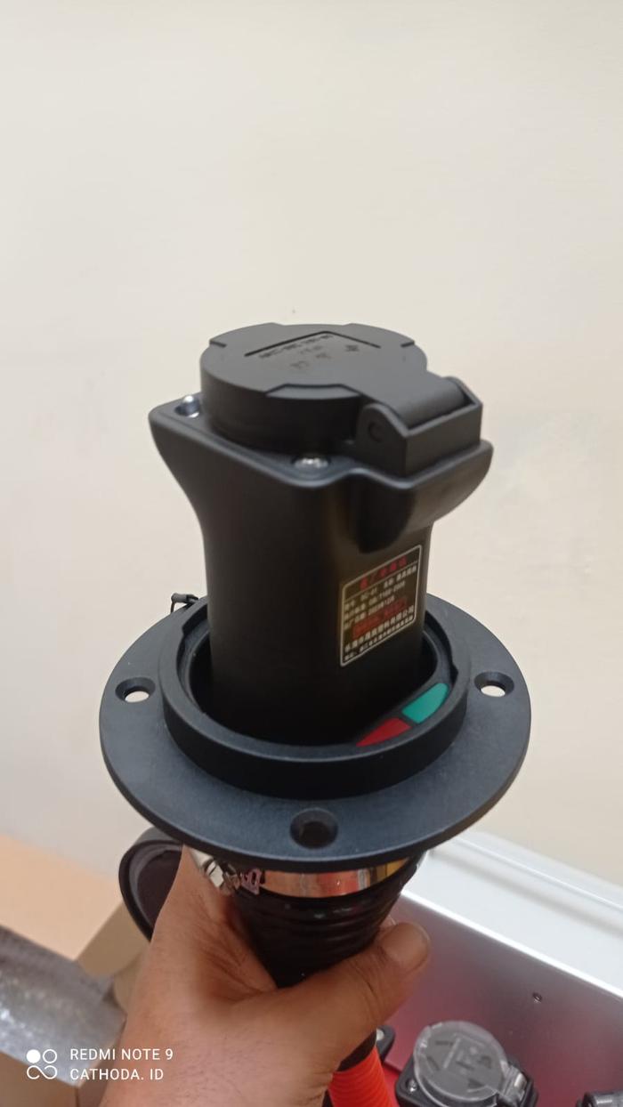 Gambar Adaptor Charging Pile SPKLU type 2  AC 220 - GB/T Male dari toekangbaterai undefined Tokopedia