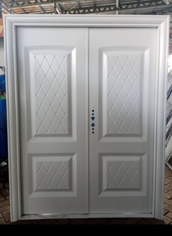 Gambar IK -  (LUXURY DOUBLE 8042) Pintu Plat Baja Double Kupu Tarung Utama Pintu Kamar / Pintu Baja Tahan Api / Pintu Murah / Pintu Utama / Pintu Baja Terlengkap Engsel + Handle + Kusen Kualitas Standart International - Putih, 150X205 dari Inovasi Kontruksi undefined Tokopedia