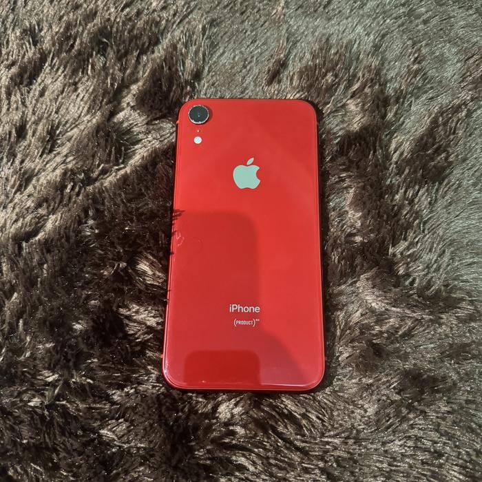 Gambar Iphone Xr 64GB & 128GB Garansi Resmi iBox Fullset - Red, 64gb dari Cemsky Phone undefined Tokopedia