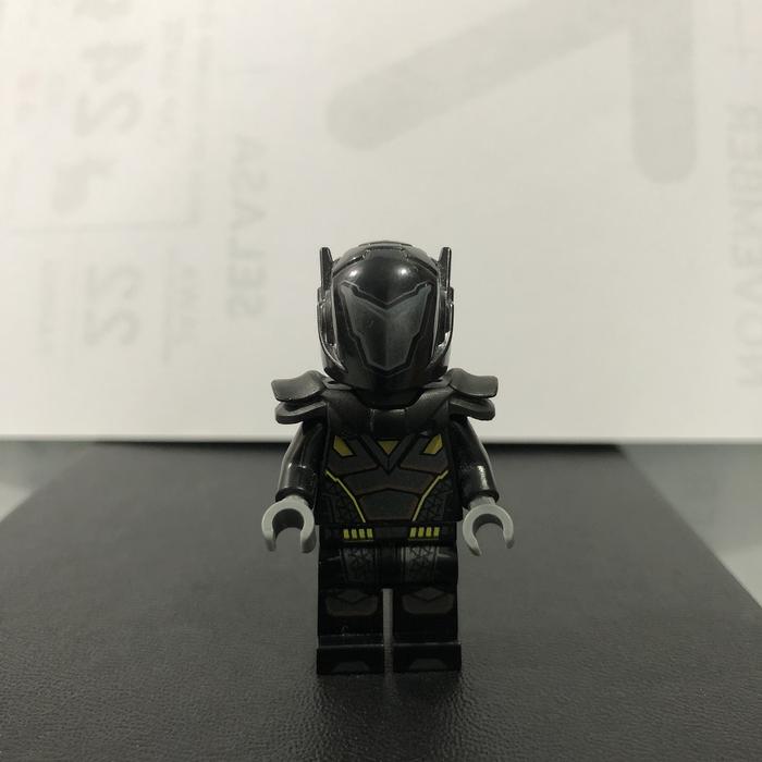 Gambar Lego Minifigures Series 19 - Galactic Bounty Hunter Minifigure dari BonMinifigs undefined Tokopedia