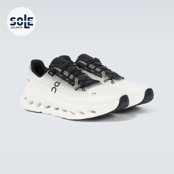 Gambar On Running Cloudtilt Ivory Black dari SOLE JAKARTA undefined Tokopedia