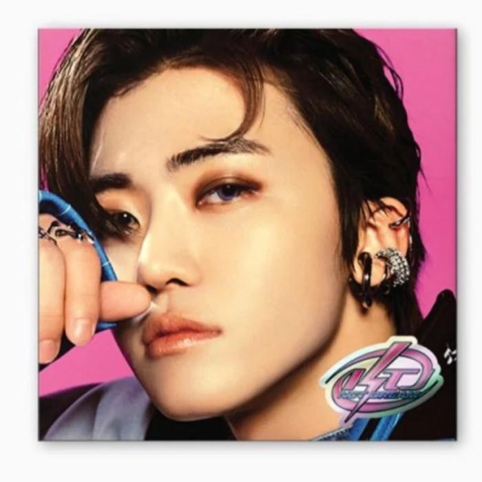 Gambar [+POB] NCT DREAM - VOL.3 [ISTJ] Album (POSTER VER.) - Random Member dari Asmaja Collection undefined 4 Tokopedia