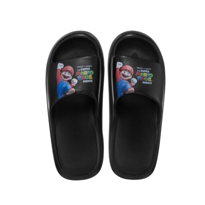 Gambar Sandal Pria Keren Miniso - The Super Mario Bros Men's Bath Slippers - Black.43-44 dari jastipsripilan undefined Tokopedia