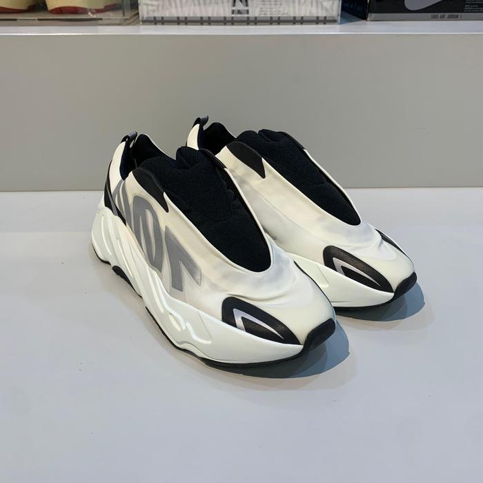 Jual Adidas Yeezy Boost 700 MNVN Laceless Analog Original Kota