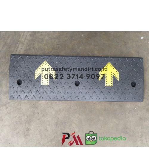 Jual RUBBER RAMP TANJAKAN CARS WHEELCHAIR 95x30x13 CM KARET UNDAKAN ...
