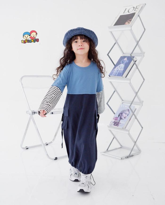 Gambar dress anak perempuan bahan kaos gamis baju muslim usia 2 8 10 tahun - Navy, S dari thecutshop undefined Tokopedia