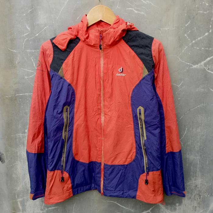 Gambar jaket deuter outdoor second (1) dari mabrukthrift undefined Tokopedia