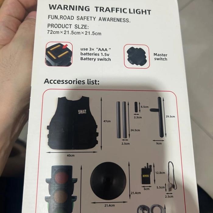 Gambar lampu merah mainan anak | mainan rambu lalu lintas | traffic light - Lampu merah b dari Jojokids undefined Tokopedia