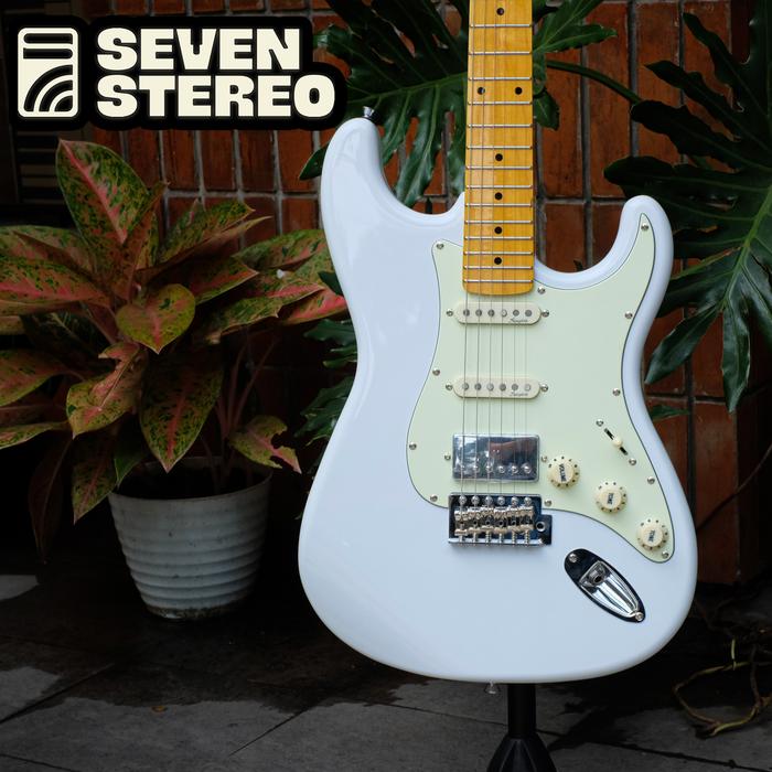 Gambar Scorpion PS20 Premium Series HSS Stratocaster Maple FB Olympic White - Olympic White dari Seven Stereo undefined Tokopedia