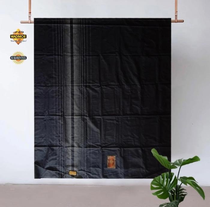 Gambar Sarung Wadimor Hitam Putih TUMPAL - Harga Grosir - Hitam Tumpal dari Osp shop undefined Tokopedia
