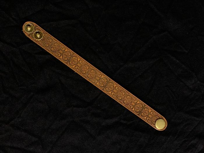Gambar Linow C01 Motif etnik/ Gelang Kulit Motif nusantara dari Ernist.Leather undefined 4 Tokopedia