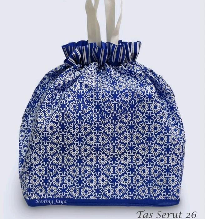 Gambar terlaris Tas Hajatan Goodie Bag Spunbond Serut Batik Tunik 26 Biru dari AKSESORISHKITA. undefined Tokopedia
