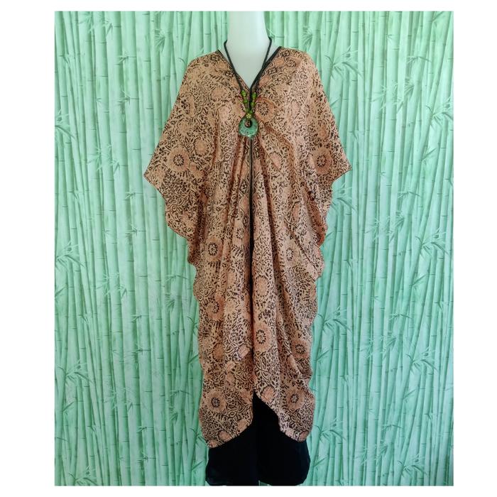 Gambar KAFTAN SERUT ALEA BATIK VISCOSE CAP SEMI TULIS BY BATIK FARIZA CIREBON - Marun Wajik dari Batik Fariza Cirebon undefined 5 Tokopedia