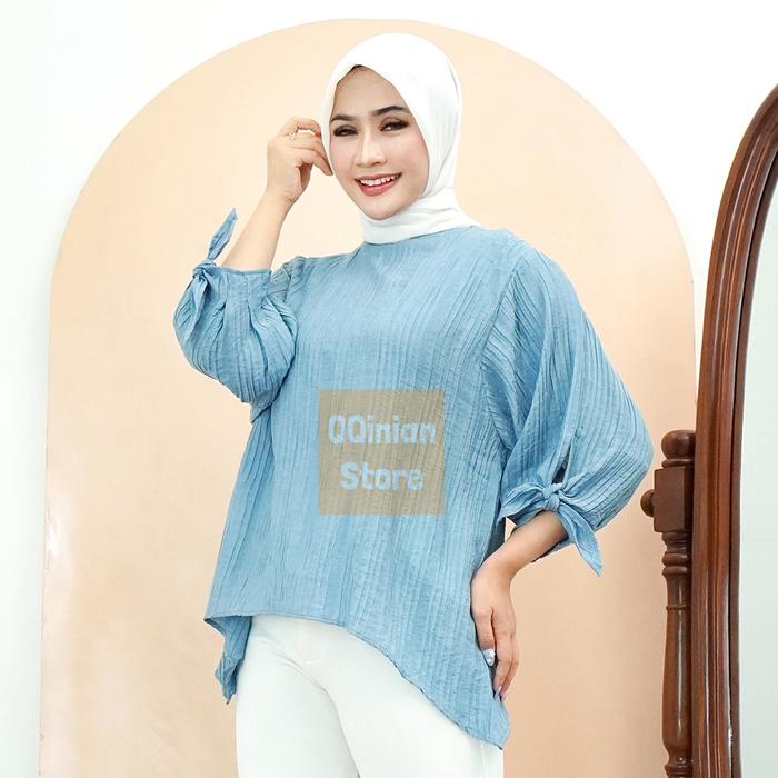 Gambar Blouse Sabrina Fashion QQinian Katun Silk Plisket Kerah Bulat O Neck - Steel Blue dari QQinian Store undefined Tokopedia