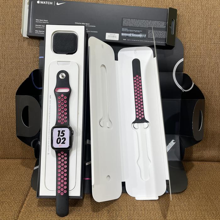 Apple Watch Nike S5 40mm アップルウォッチ ナイキ $200 スマホ・タブレット・パソコン S5 NIKE コラボ アップルウォッチ