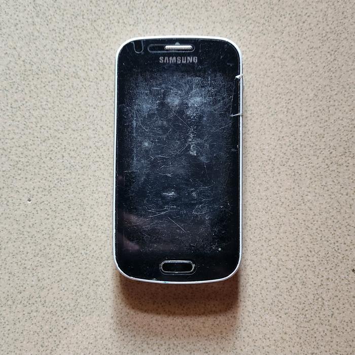 Gambar macam macam Hp samsung bekas galaxy fame, s2 plus, s i9000, ace 2 - GT-S7580 dari Hoffy shop undefined Tokopedia