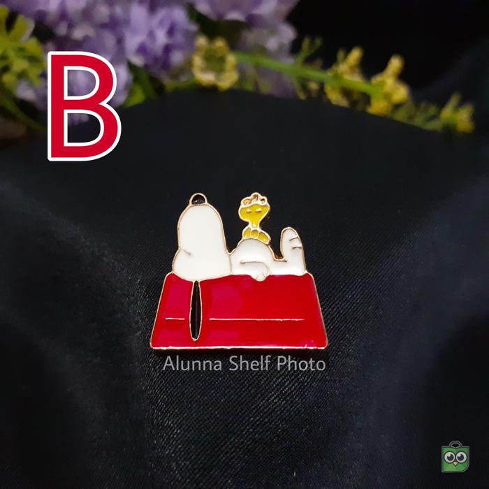 Gambar Pin Enamel Snoopy anjing putih | Badge Brooch Aksesoris Bros - Tipe C dari Alunna Shelf undefined 5 Tokopedia