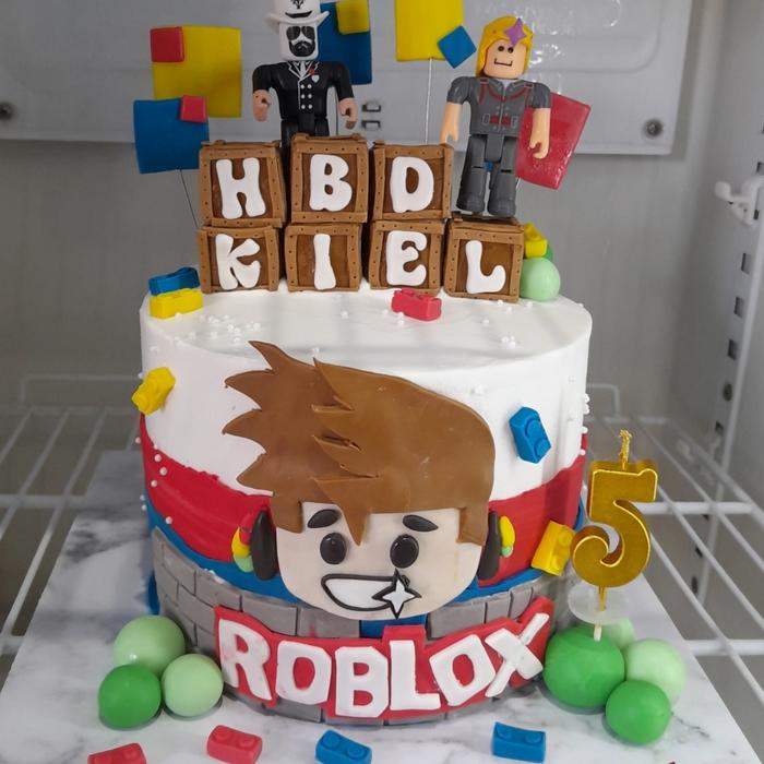 Gambar Birthday cake roblox mainan cake karakter roblox kue ultah roblox - Rainbow, diameter 20 dari Coklin.Choco undefined Tokopedia