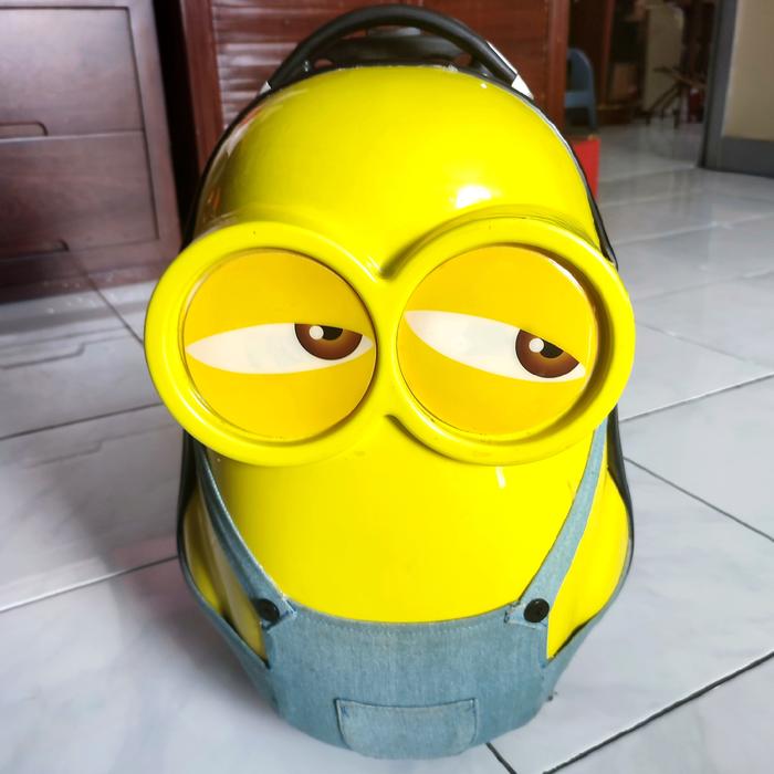 Gambar koper troli roda handle minion anak sekolah second dari cherylvt undefined Tokopedia