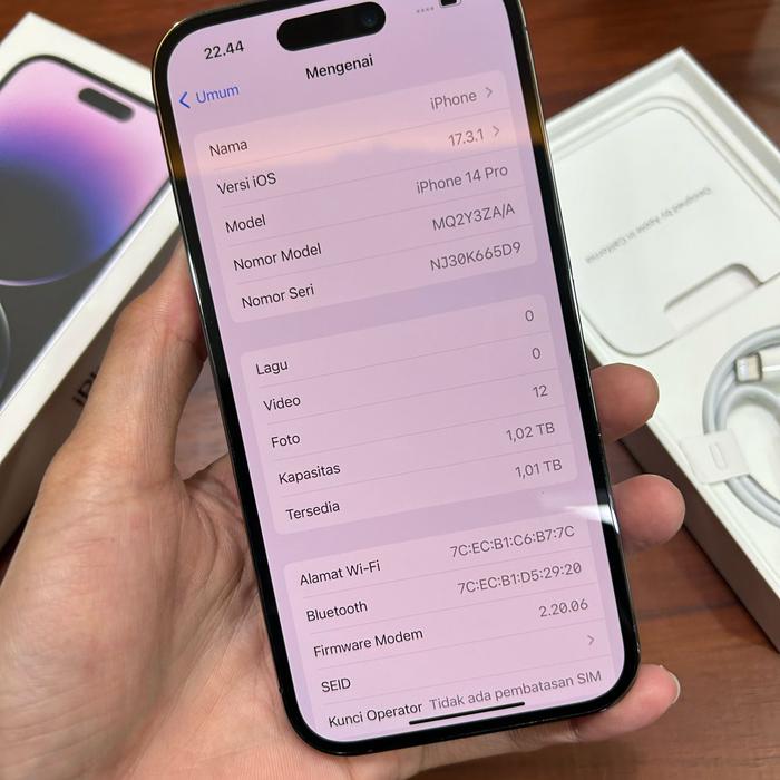 Gambar Apple iPhone 14 Pro 1TB Purple DualSim ON Beacukai BH 86% dari irmacell-1 undefined Tokopedia