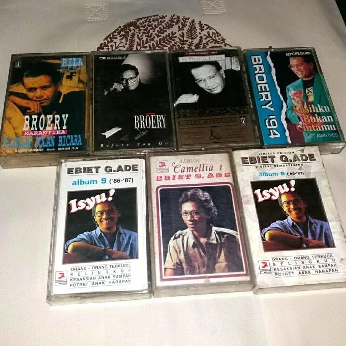 Gambar Kaset Pita Ebiet G Ade Broery Marantika Dewi Yull Andre Hehanussa Rinto Harahap Balinese Traditional Music Senandung Melayu Serumpun Idris Sardi Kahitna Ebiet G. Ade Rio Febrian Broery Marantika Ari Lasso - Putih dari Mascis Junior undefined Tokopedia