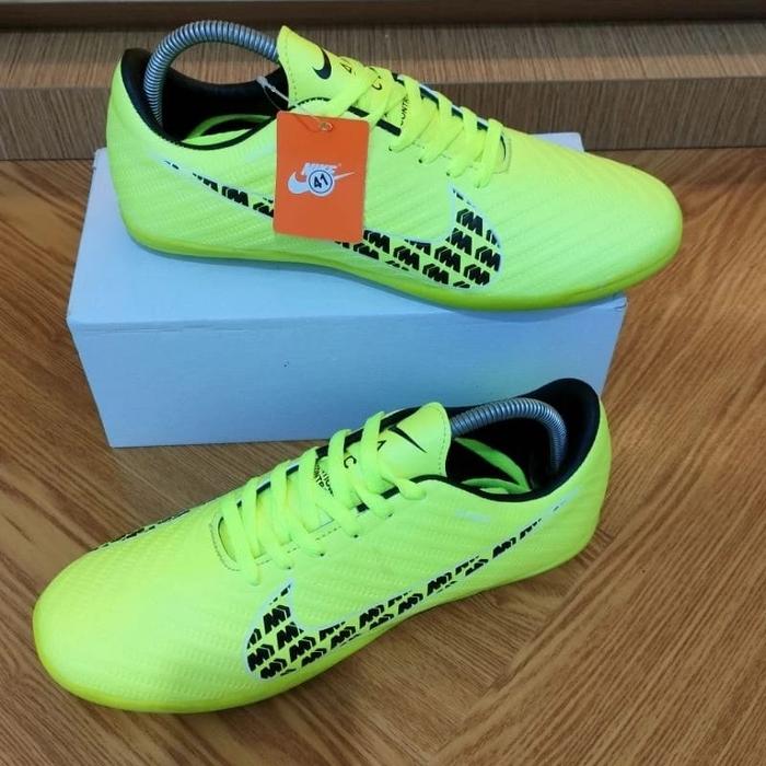 Promo Sepatu Futsal Nike Airzoom Merkurial Vapor Stabilo, 36