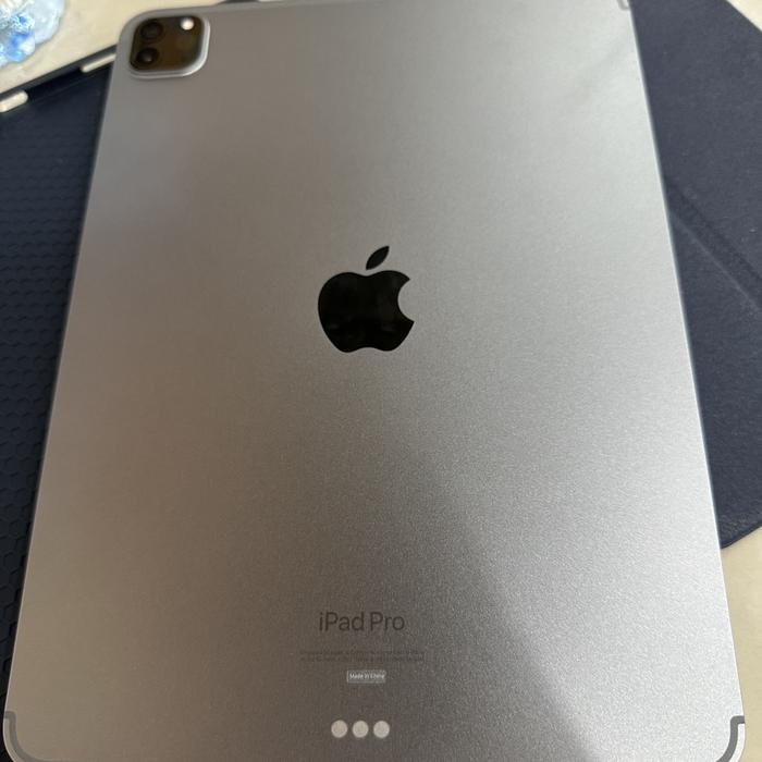 Gambar Ipad pro 11 128GB wifi cell grs ibox 8 bulan m2 dari RC CELL888 undefined Tokopedia
