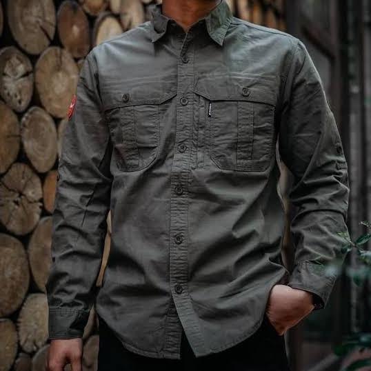 Gambar READY ~ KEMEJA EIGER X 28 GUNUNG ORIGINAL NOT CONSINA REI MAMMUT LOWA - L dari jujustore9465 undefined Tokopedia