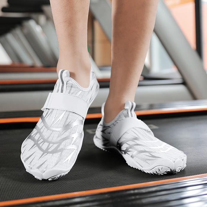 Gambar Sepatu Pantai Olahraga Air Pria Dan Wanita Sepatu Hiking Sepatu Renang Barefoot shoes Sepatu Selam Sepatu Snorkling Water Shoes Sepatu Rafting Aqua Shoes Sepatu Surfing Sepatu Daiving Sepatu Tracking Sepatu Trekking Sepatu Mancing - Putih 775, 41 dari KekalMode undefined Tokopedia