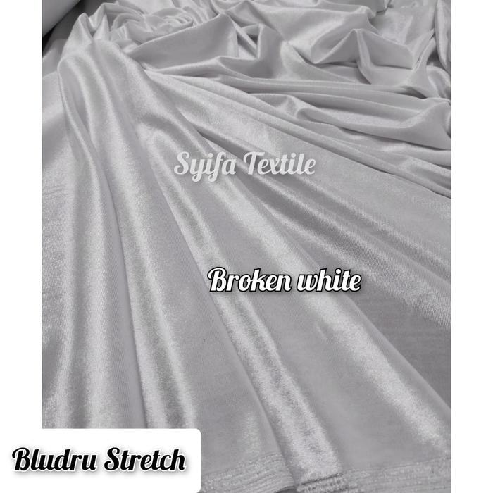 Gambar Kain Bludru / Beludru Meteran / Kain Bludru Beludru Velvet Stretch - putih tulang dari SYIFA JAYA TEXTILE undefined Tokopedia
