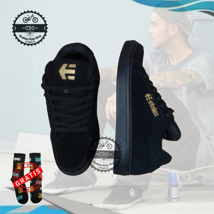 Gambar Sepatu gemuk kulit asli skater,Kulit asli not  Adio Vans Dvs - etnies gold, 44 dari clothes bike shop undefined Tokopedia