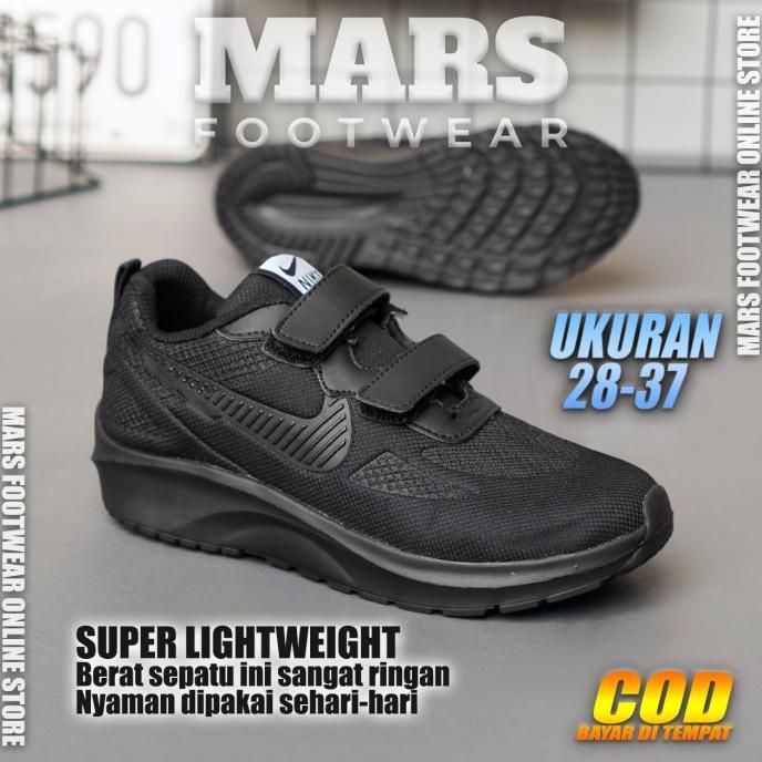 Gambar Sepatu Sekolah Anak TK SD Sepatu Olahraga Full Hitam Tanpa Tali - Hitam, 29 dari Restu Bulan undefined Tokopedia