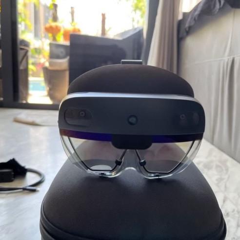 Jual MICROSOFT HOLOLENS VR SMART MIXED REALITY GLASSES BEKAS