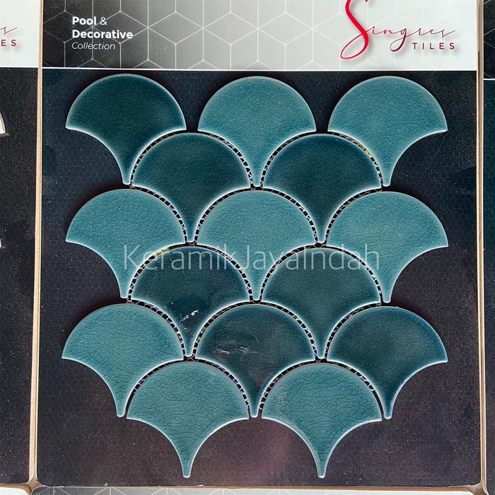 Gambar SINGRES SINGRESS FISH SCALE CONCAVE EMERALD PRASIOLITE ROSE SHIRO KERAMIK MOZAIK MOZAIC MOSAIK MOSAIC TILE LANTAI DINDING DAPUR BACKSPLASH PAYUNG DUYUNG ESTETIK WALL ART LANTERN - EMERALD dari keramikjayaindah undefined Tokopedia