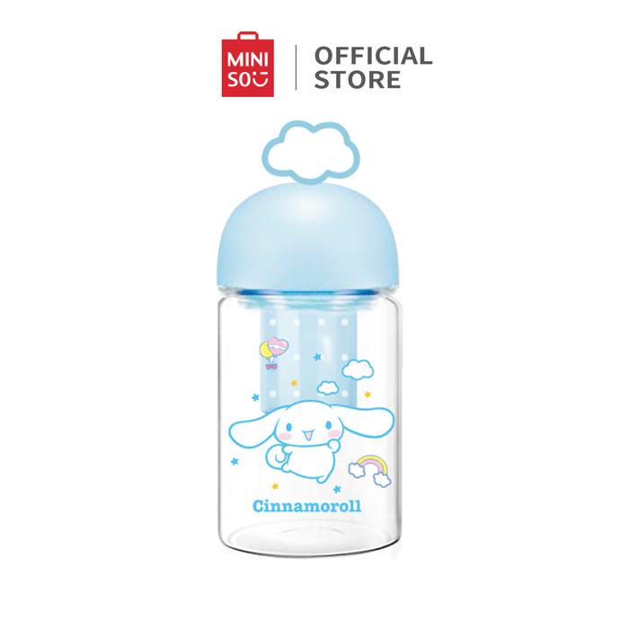 Gambar Miniso X Sanrio Tumbler Glass With Tea Separator 330Ml Botol Minum - Cinnamoroll dari minisoshopid undefined Tokopedia