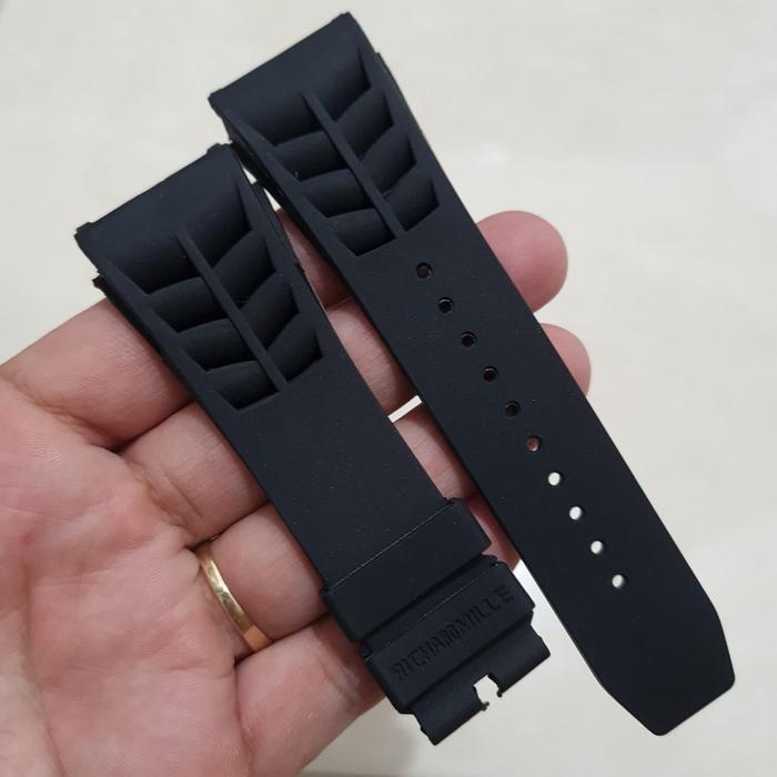 Gambar Tali karet strap rubber Kanvas jam tangan RM Pria warna Hitam / Merah - Hitam dari SuperJam01 undefined Tokopedia
