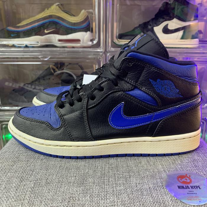 Air Jordan Mid Black Hyper Royal Air Jordan Mid Hyper Royal