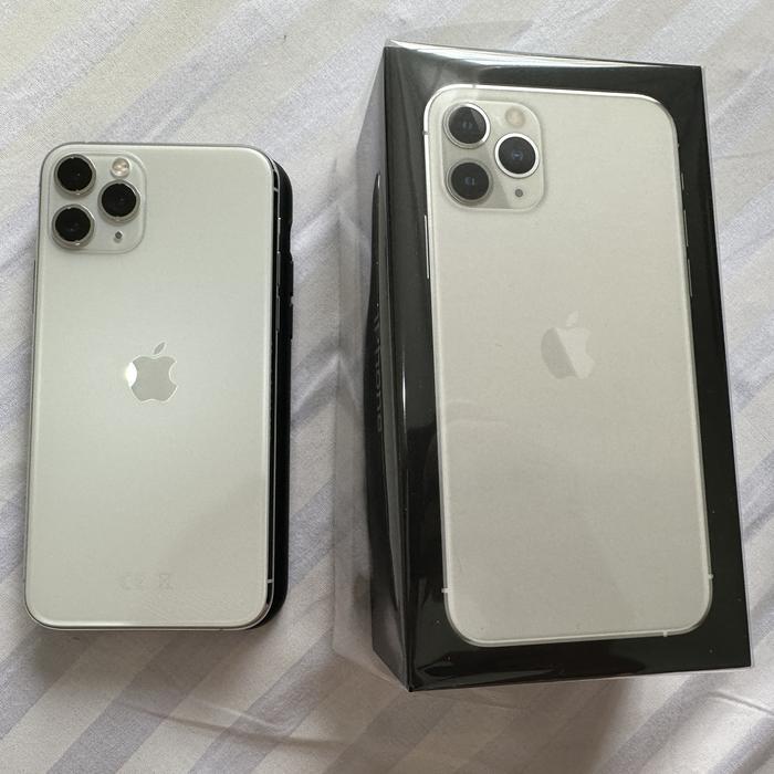 Gambar (Preloved) iPhone 11 Pro 256GB Silver + Box + Original Accesories dari Quennfancimo Zyrsa undefined Tokopedia