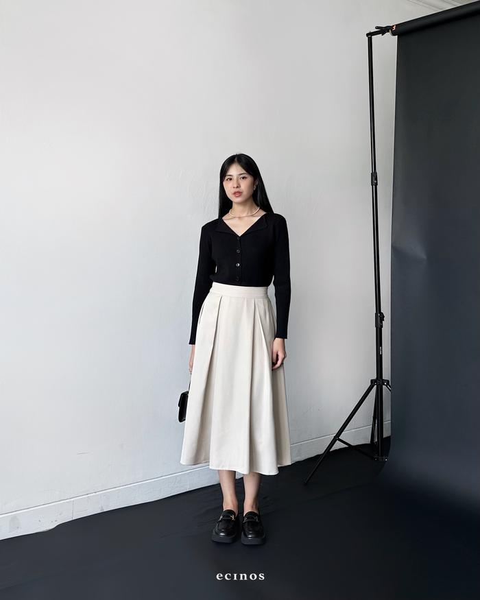 Gambar ECINOS - Lunar Flare Skirt - Beige, Midi - M dari ecinos undefined Tokopedia