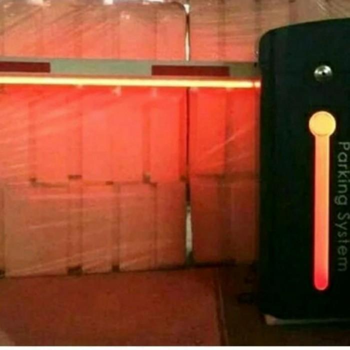 Gambar Automatic Boomgate System Stand Alone NFC , Emoney, EKTP 1 Gate in out - mx80LED, Dengan pasang dari Portal Barrier Gate undefined Tokopedia