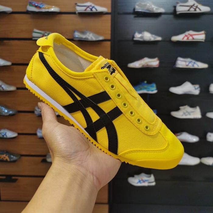 Gambar Sepatu onitsuka tiger mexico 66 slip on yellow black original - yellow black, 36 dari bradersport.id undefined Tokopedia