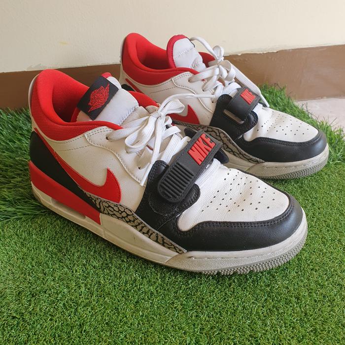 Jordan Legacy 312 Low Black Toe 95 Us Original 100