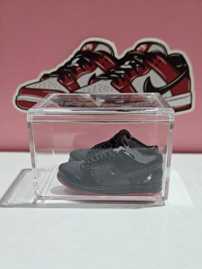 Jual Miniatur Sepatu Nike Air Jordan Blind Box (II) Kota