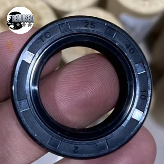 AVX Shaft Oil Seal TC25x40x10 Rubber Double Lip 25mm/40mm/10mm Metric - Foto 3