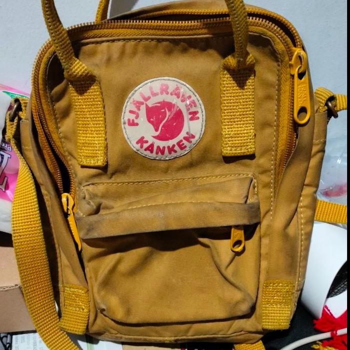 Gambar Second Branded Original - Kode 02 dari shelter 3 outdoor undefined Tokopedia